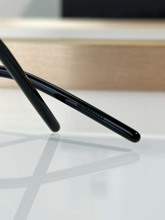 Picture of Kuboraum Sunglasses _SKUfw70683295fw